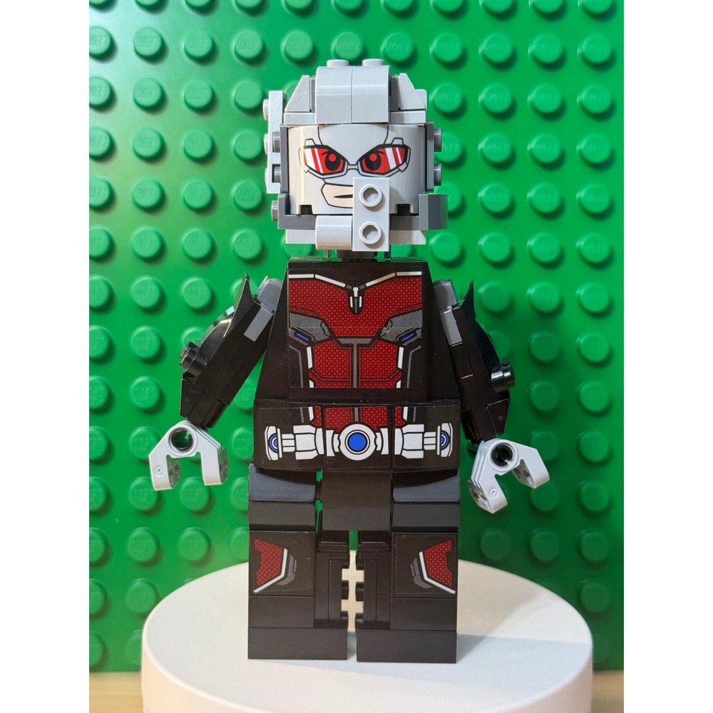 LEGO Marvel Super Heroes Giant-Man Buildable Figure Minifigure 76051 Civil War